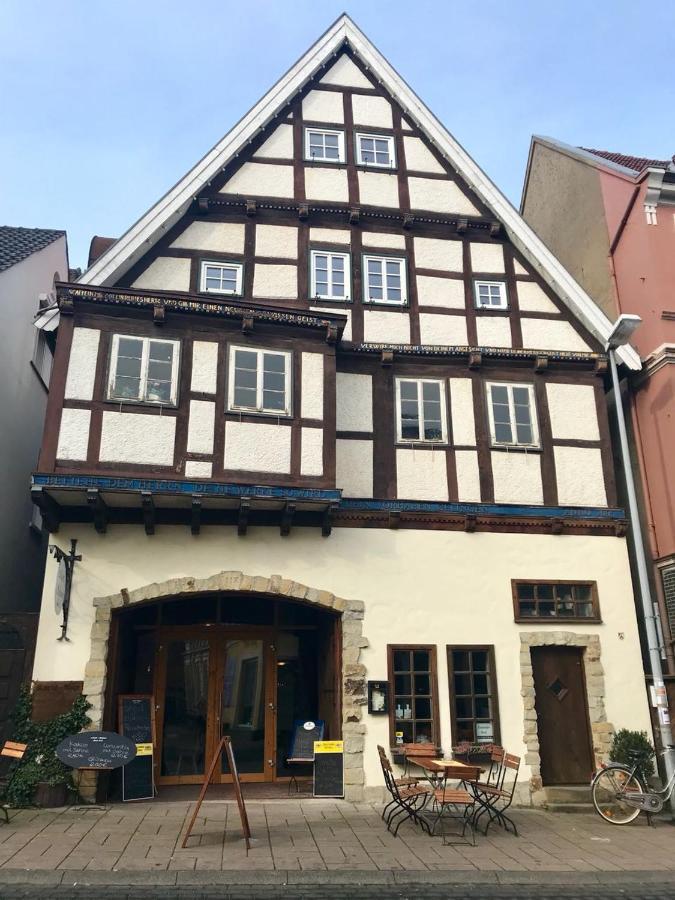 Hotel-Pension Markt-Scheune Anno 1652 フロートー エクステリア 写真